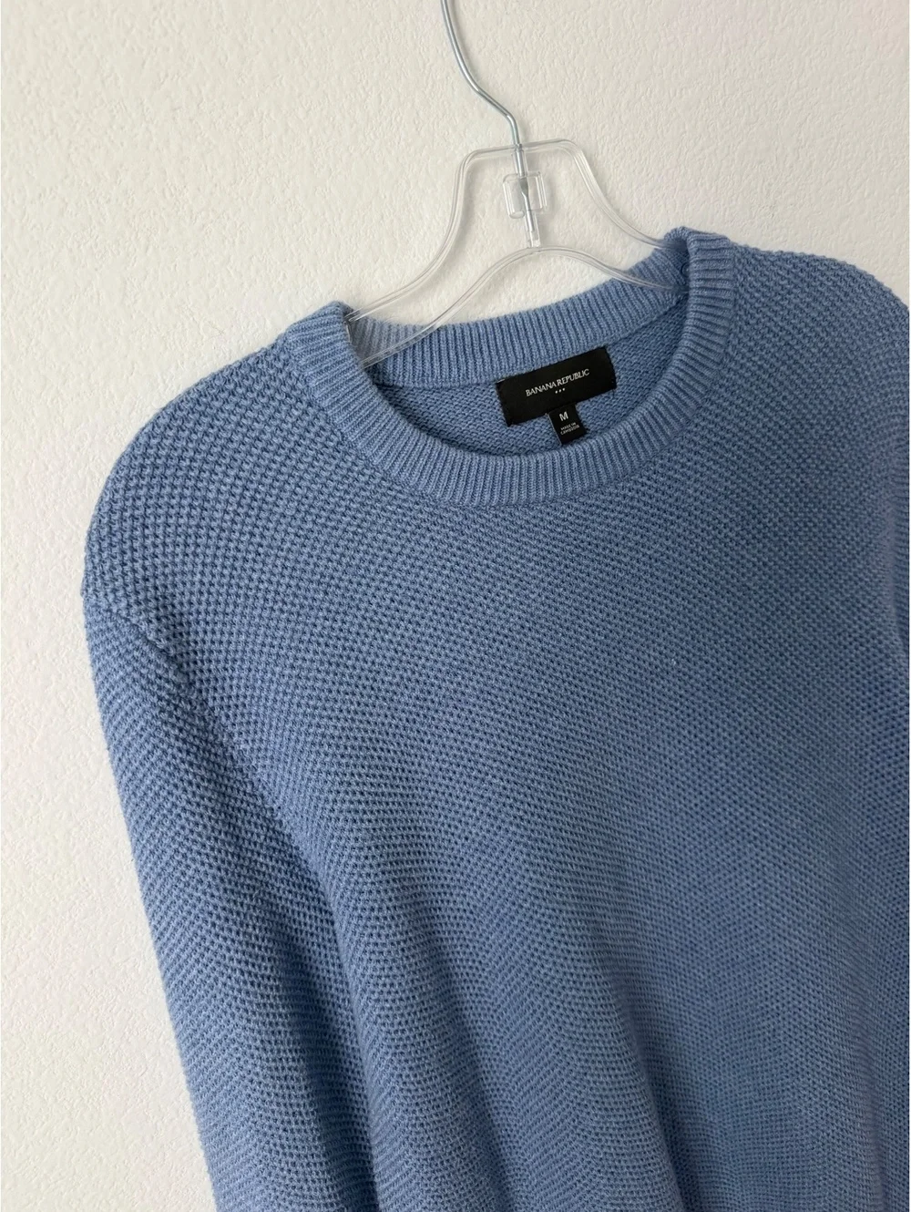 Banana Republic Long Sleeve Crew Neck Blue Textured Knit Pullover Sweater Size M